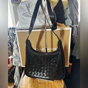 Pre loved Bottega Veneta cross body genuine leather bag